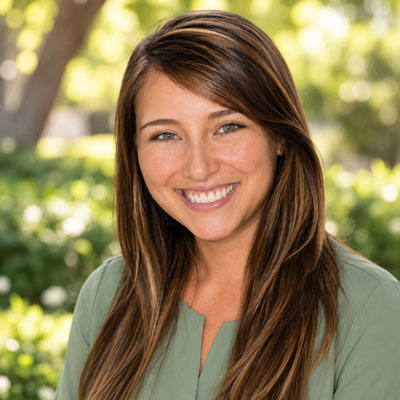 Lindsay Hinojosa